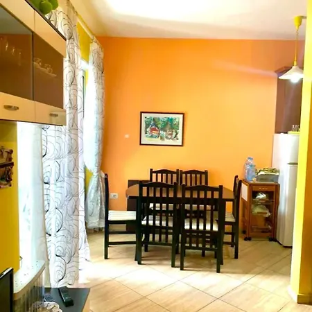 아파트 Location In Pogradec- Apartment!