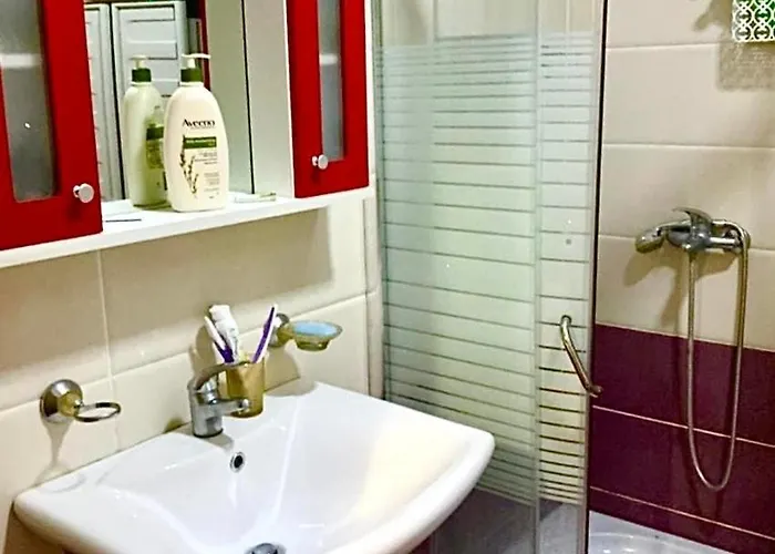 Location In Pogradec- Apartment! פוגרדץ